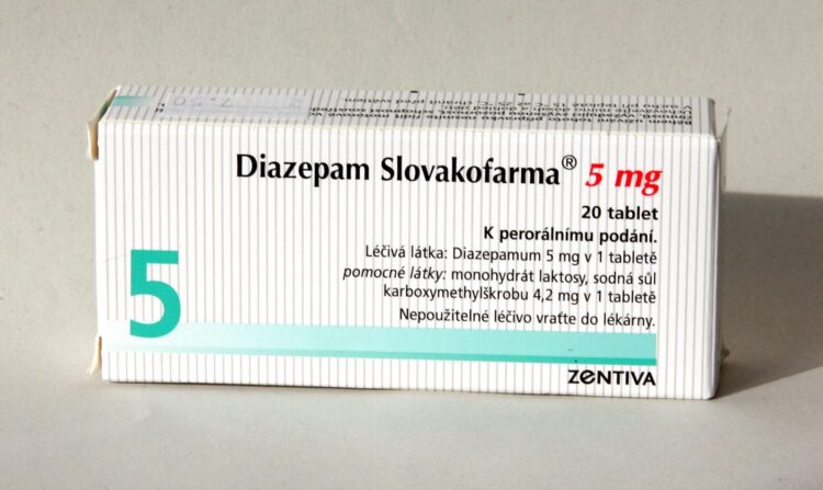 diazepam na spanie